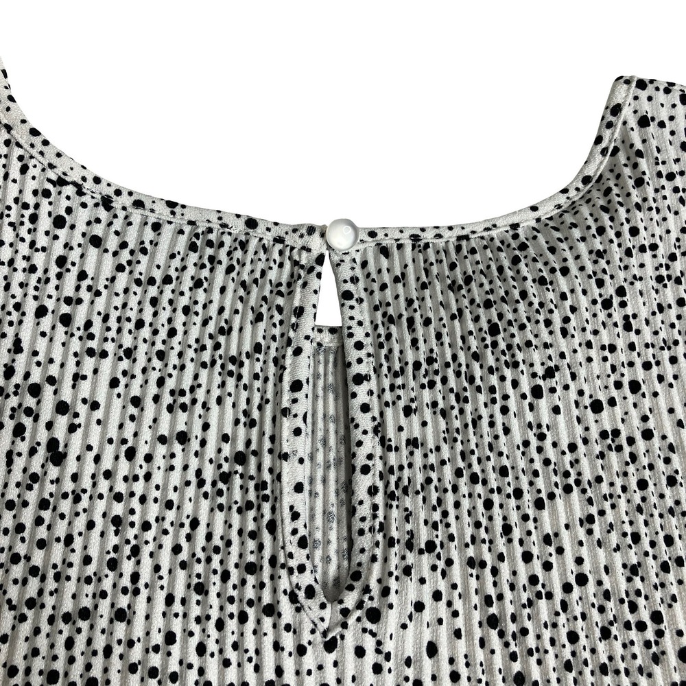 Adrianna Papell Blouse Women 1X White Polka Dot Ruffle Sleeve Smocked Top Plisse - Picture 6 of 12